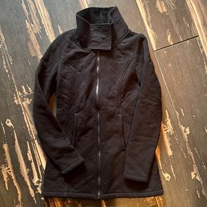 Gently used / like new, knit quilted The North Face jacket